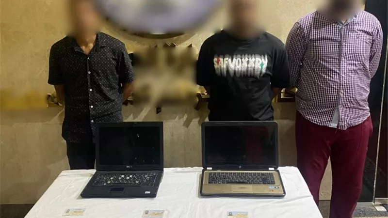  ضبط 3 عاطلين يستولون على خطوط الهواتف المغلقة وغير المستخدمة