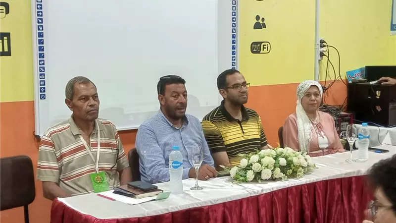 جامعة قناة السويس تنظم برنامجًا تدريبيًا حول المدارس الخضراء |صور 