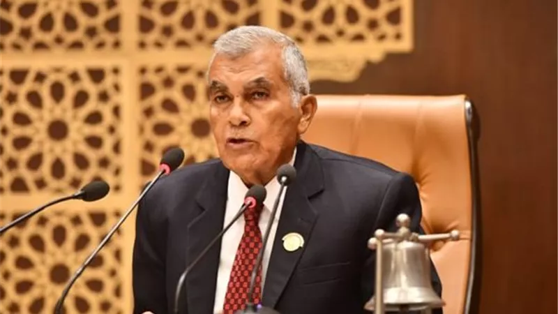 محمد عبداللاه رئيسا لـ لجنة الدفاع والأمن القومي بمجلس الشيوخ
