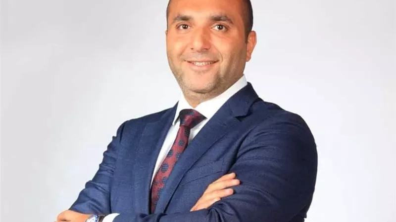 بعد انتخابه وكيلا.. هاني العتال: لجنة الشباب تعمل بروح الفريق لتعميق وعي الشباب 