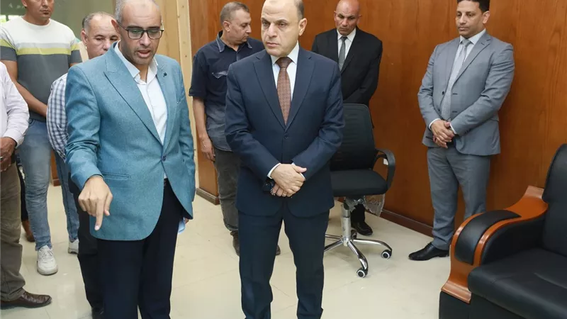محافظ كفر الشيخ يتفقد التجهيزات النهائية لمركز التحول الرقمي