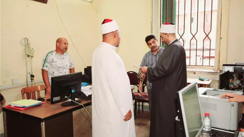 وكيل «أوقاف الإسكندرية» يشدد على تيسير الإجراءات أمام المواطنين والأئمة