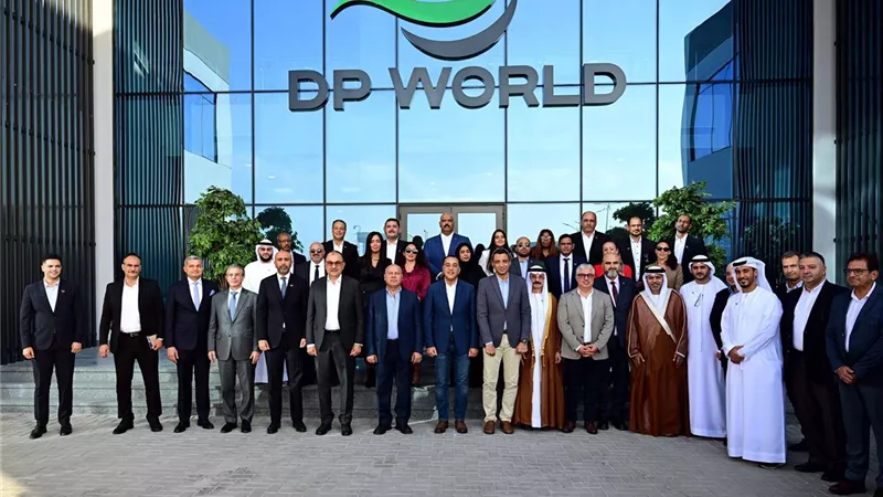 150 فرصة عمل بالمرحلة الأولى بمستودع موانئ دبي العالمية بالسخنة